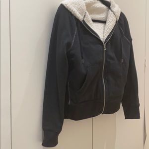 Gap Sherpa hoodie sweatshirt.